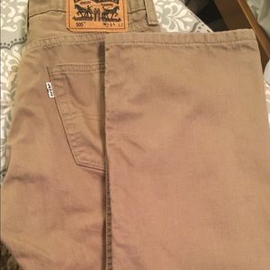 Levi 505 tan jean.